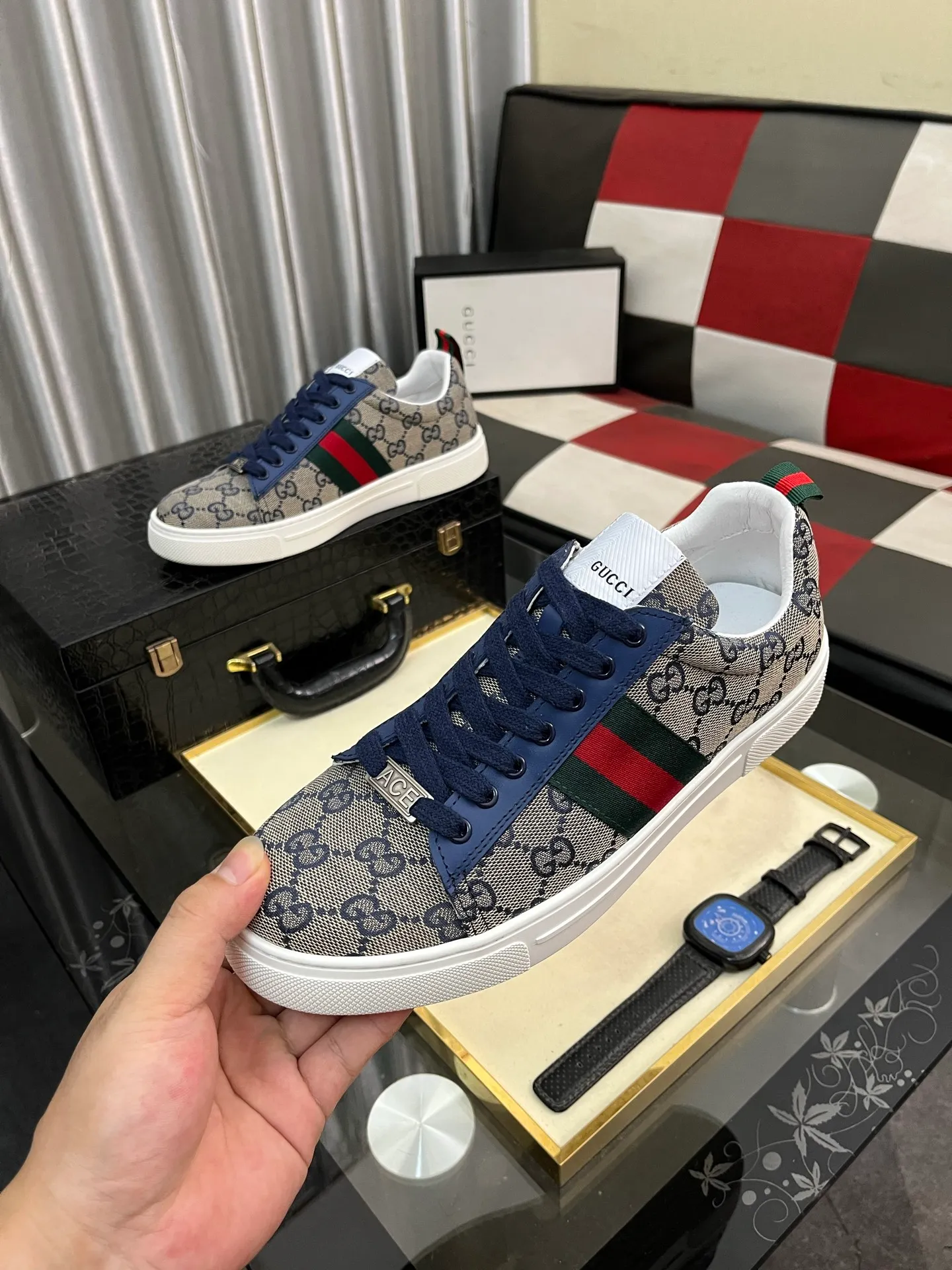 Men's Men's Shoes💰420⌚️⌚️【GUCCI】Gucci men's latest white shoe series casual shoes! The official website is built 1:1. Upper: Made of imported cowhide, with electric embroidery ➕Inner lining: Made of high-quality first-layer pigskin, soft and comfortable. Picky material selection and exquisite workmanship give you the best enjoyment. Size: 38-443️⃣Colors available